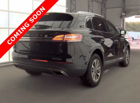 More photos of 2022 Lincoln Nautilus Reserve at Auto Boutique Ohio, OH