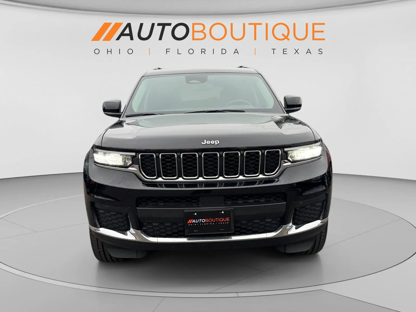 Jeep Grand Cherokee L photo 8