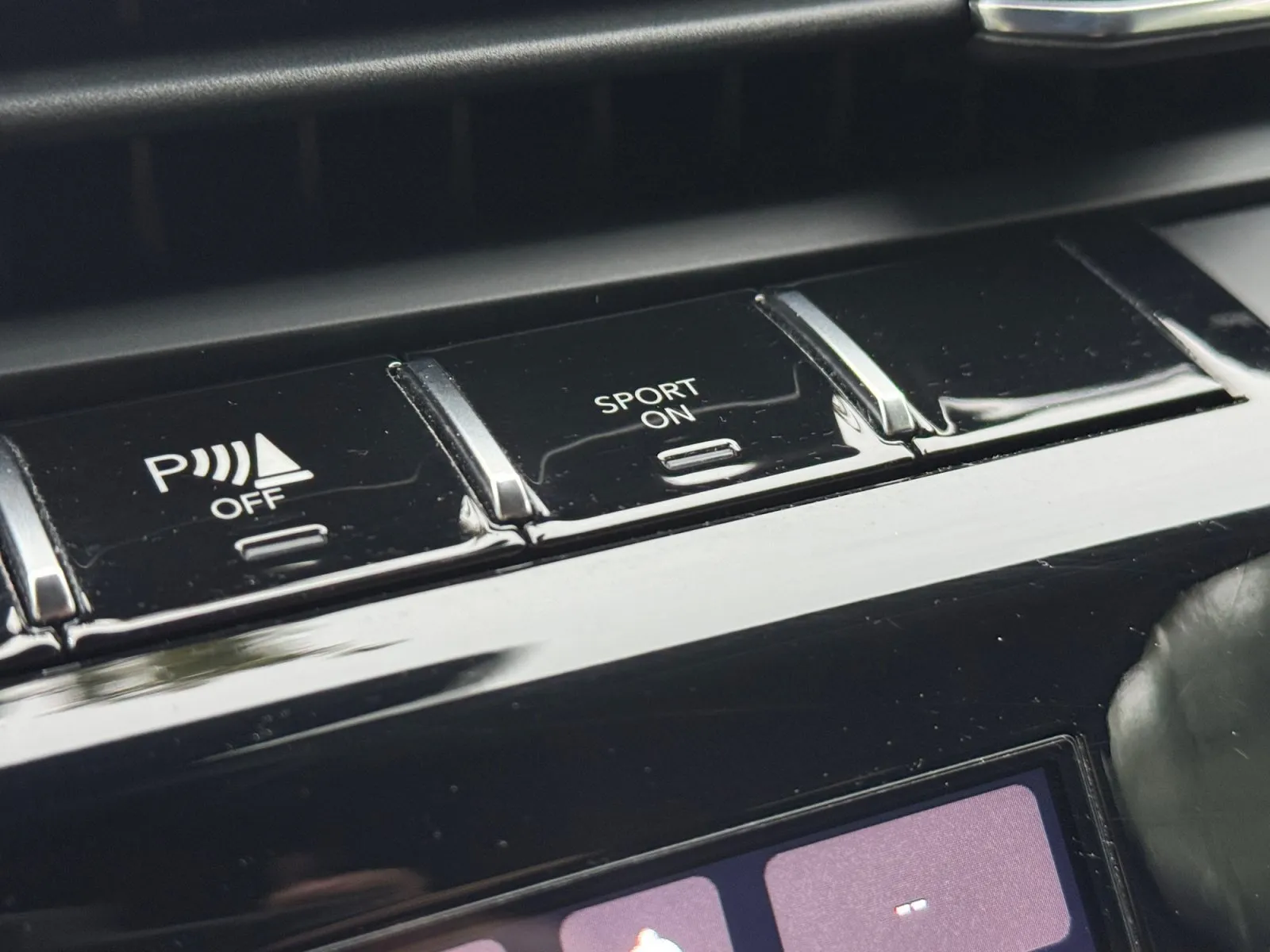 Jeep Grand Cherokee L photo 20