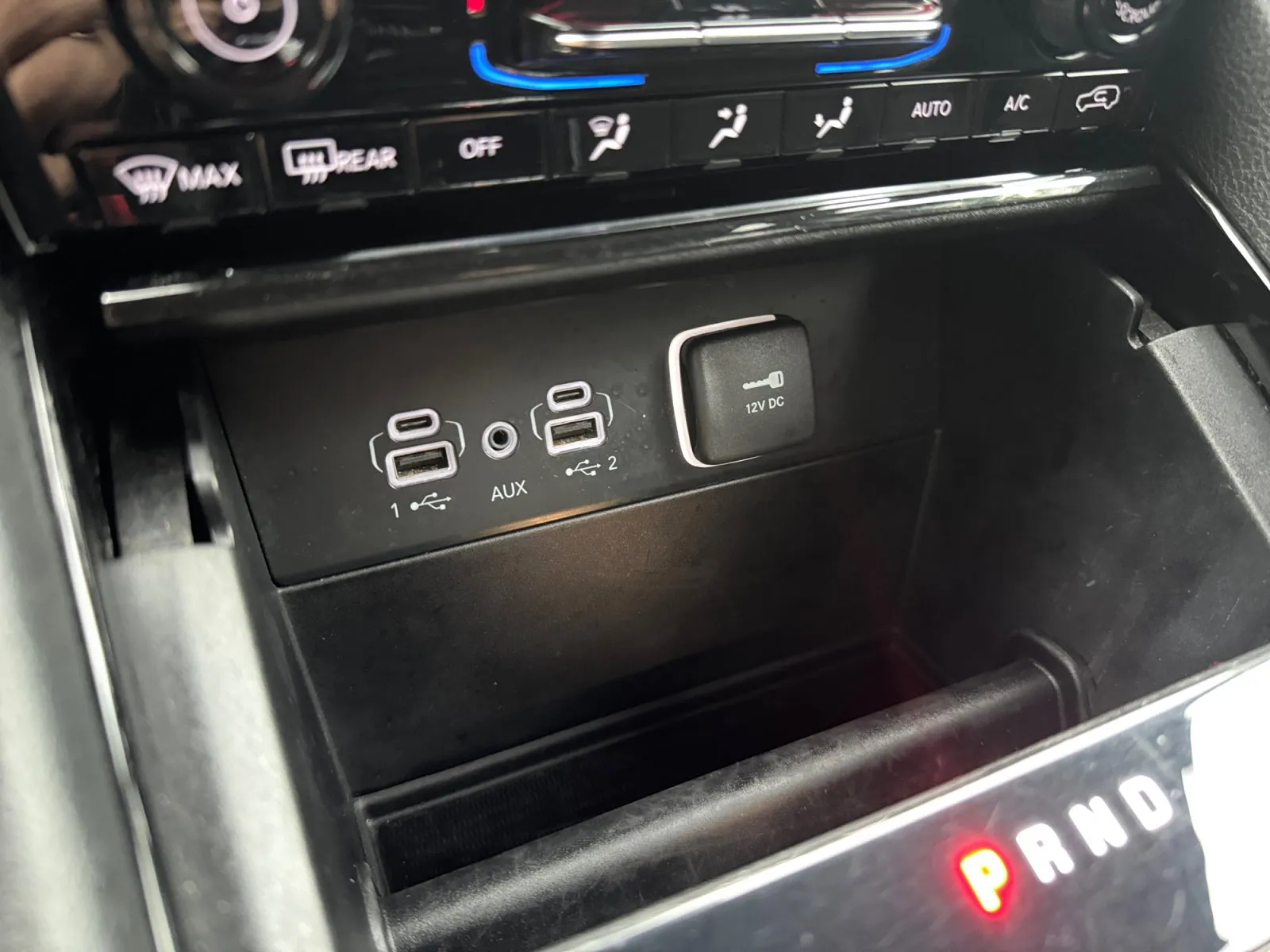 Jeep Grand Cherokee L photo 22