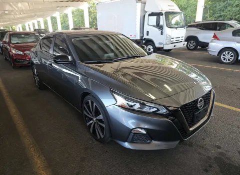 Another view of 2020 Nissan Altima 2.5 SR for sale in Columbus, OH at Auto Boutique Ohio