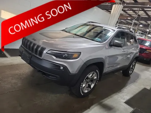 Silver 2019 Jeep Cherokee Trailhawk for sale in Columbus, OH