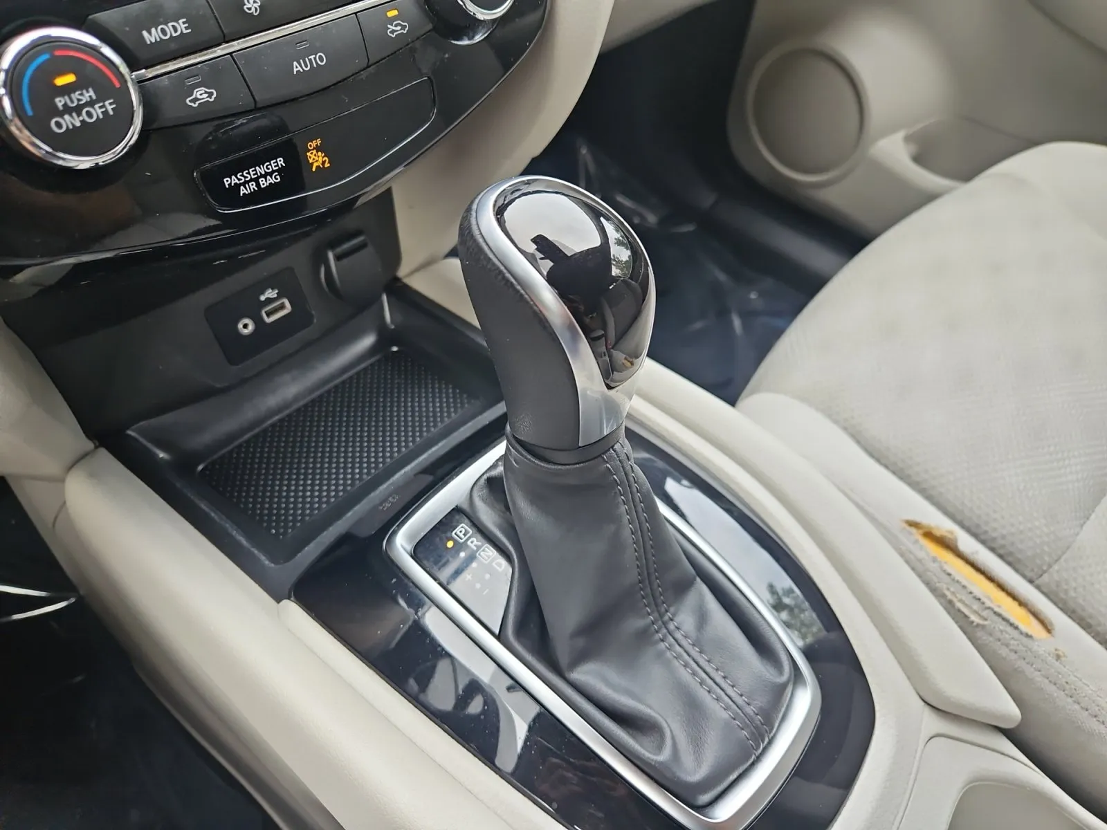 Nissan Rogue Sport photo 20