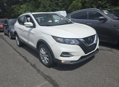 Another view of 2020 Nissan Rogue Sport SV for sale in Columbus, OH at Auto Boutique Ohio
