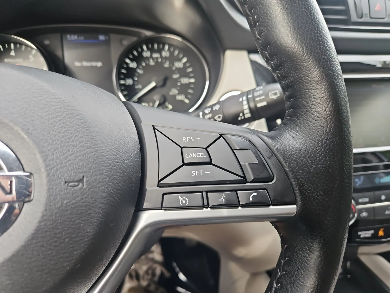 Nissan Rogue Sport photo 22