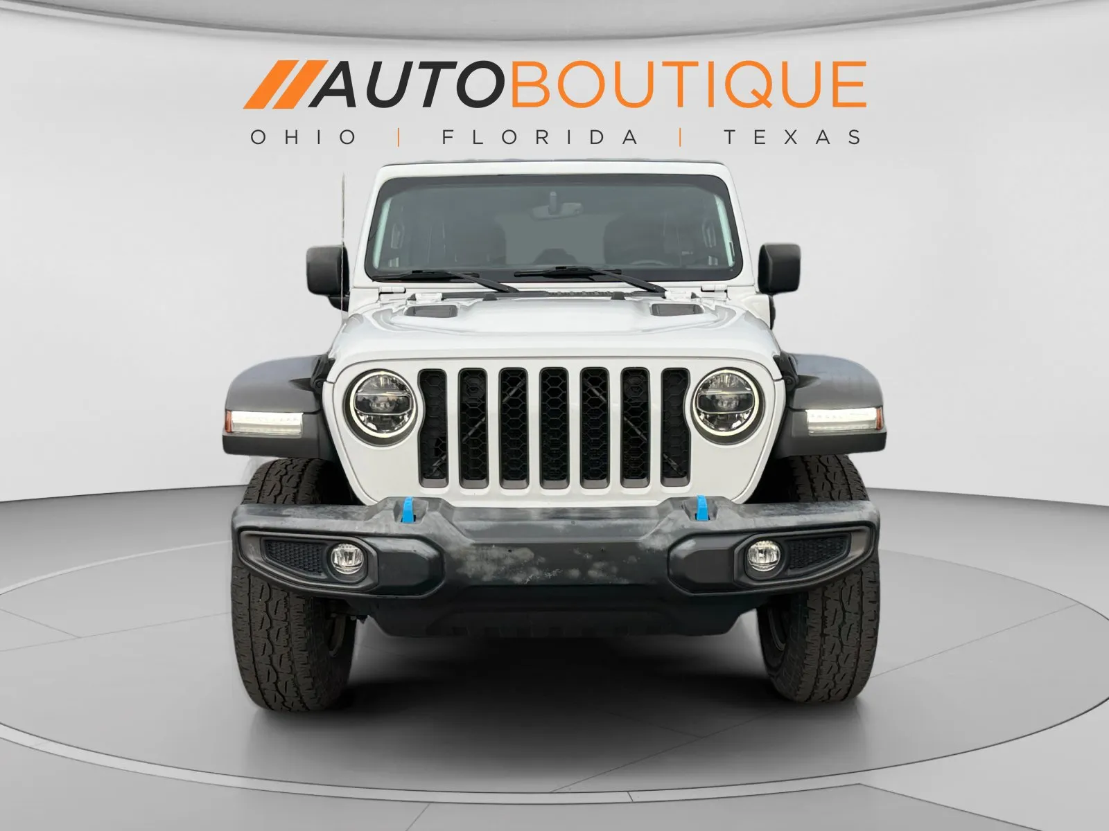 Jeep Wrangler photo 8