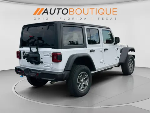More photos of 2021 Jeep Wrangler 4xe Unlimited Rubicon at Auto Boutique Ohio, OH