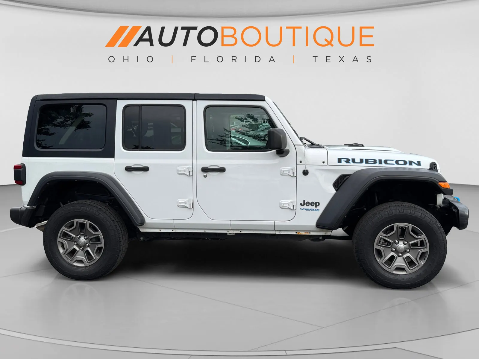 Jeep Wrangler photo 6