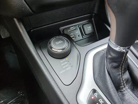 More photos of 2018 Jeep Cherokee Latitude at Auto Boutique Ohio, OH