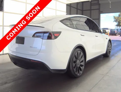 More photos of 2022 Tesla Model Y Performance at Auto Boutique Ohio, OH