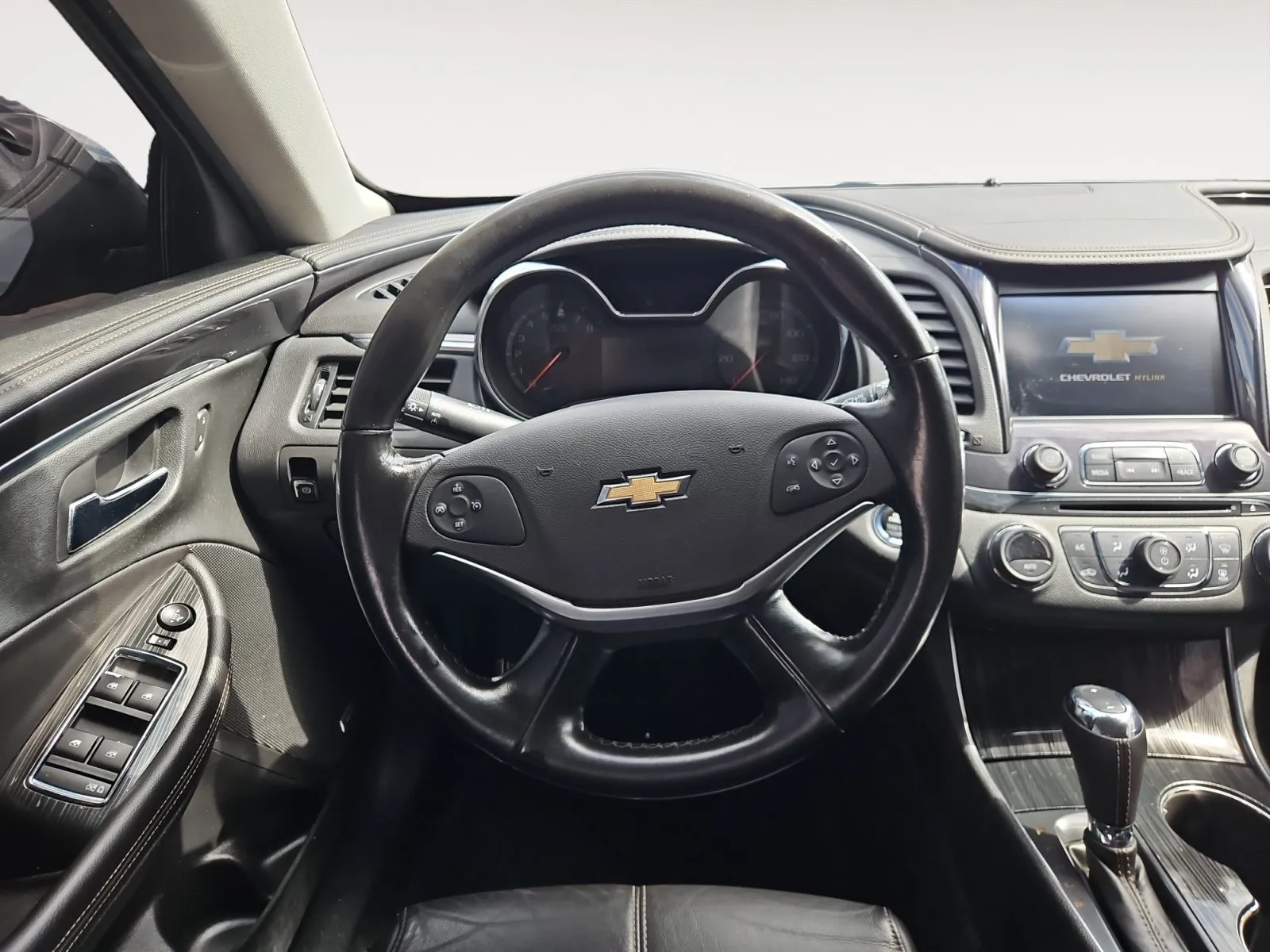 Chevrolet Impala photo 12