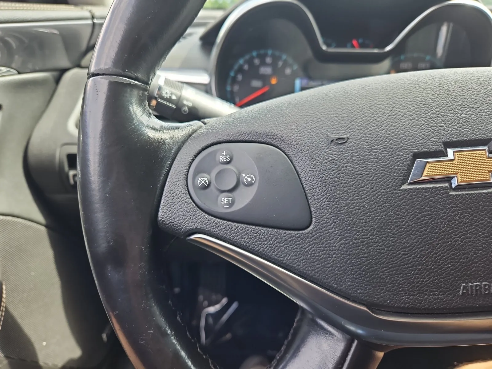 Chevrolet Impala photo 26