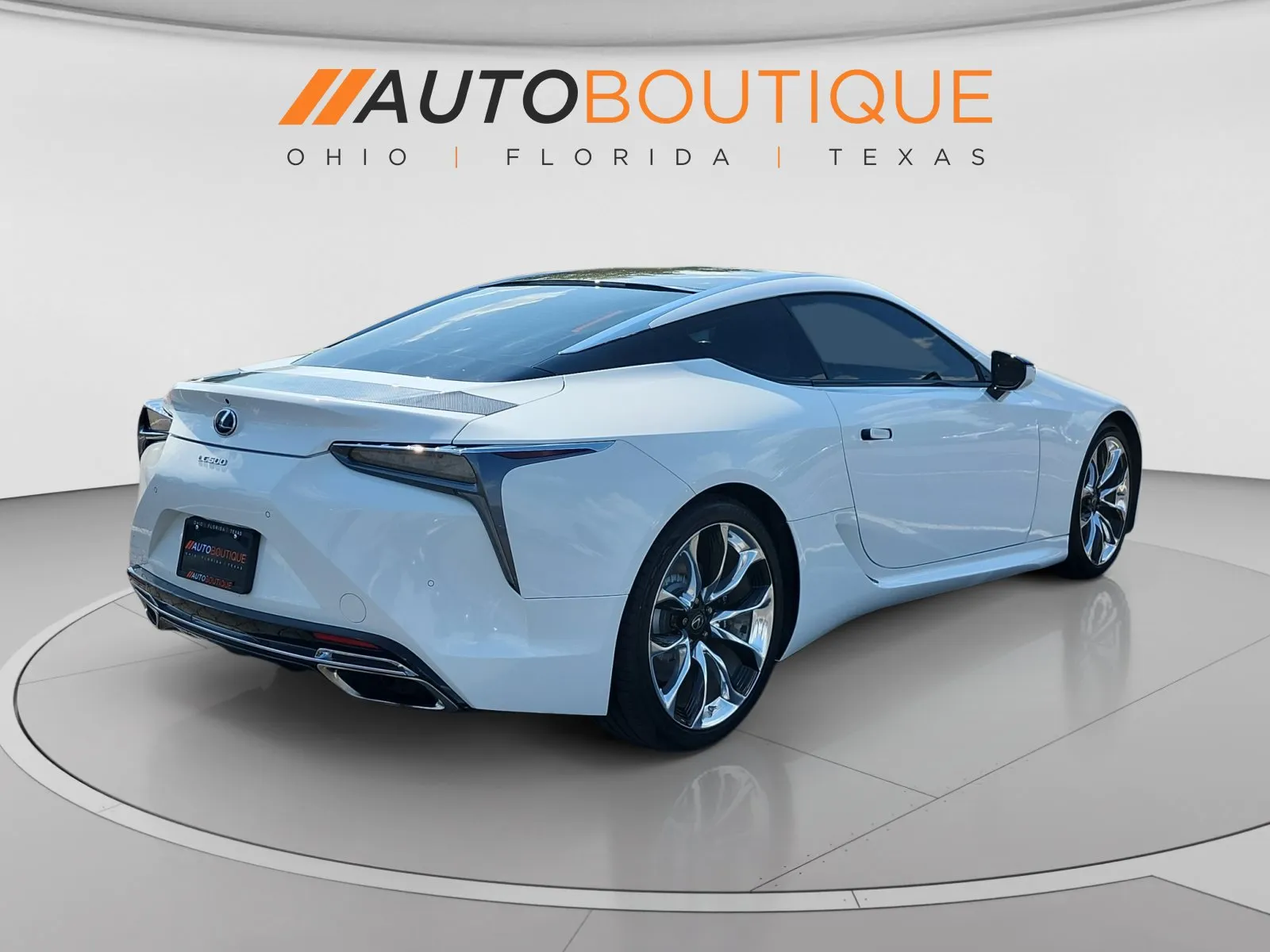 Lexus LC photo 5
