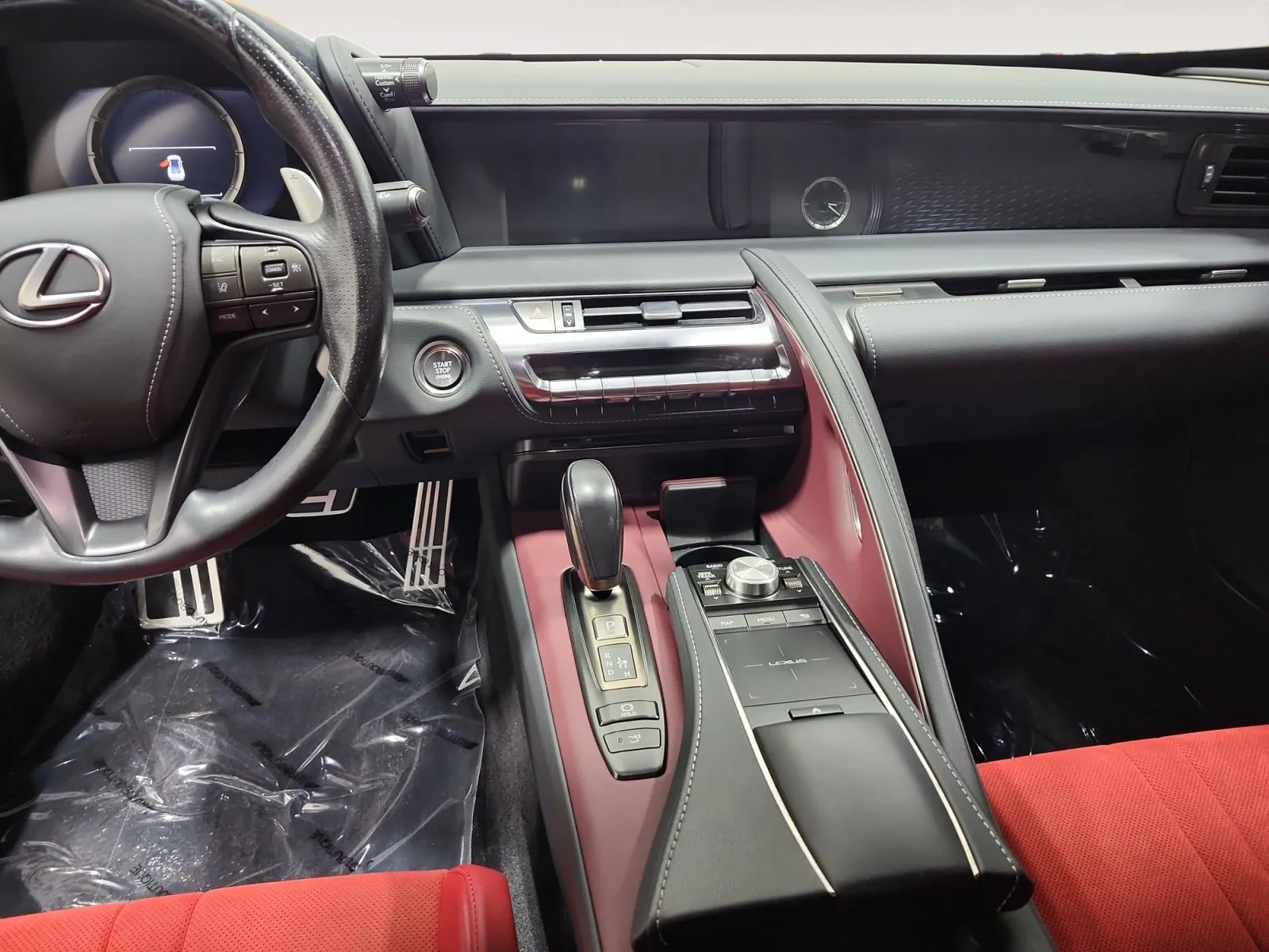 Lexus LC photo 11