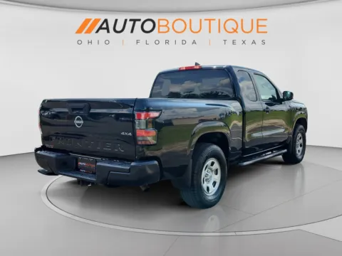 More photos of 2023 Nissan Frontier S at Auto Boutique Ohio, OH