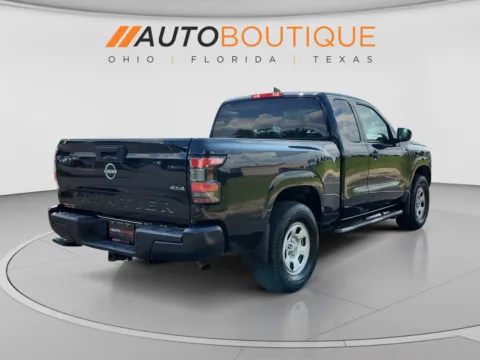 More photos of 2023 Nissan Frontier S at Auto Boutique Ohio, OH