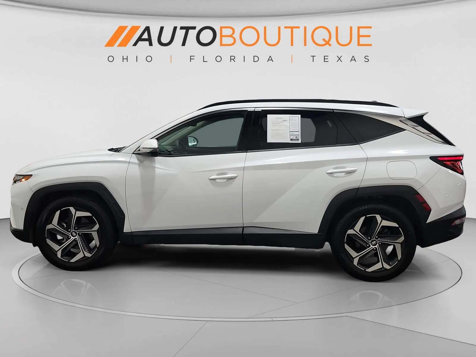 Hyundai Tucson photo 2