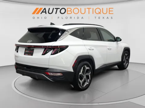 More photos of 2022 Hyundai Tucson Limited at Auto Boutique Ohio, OH