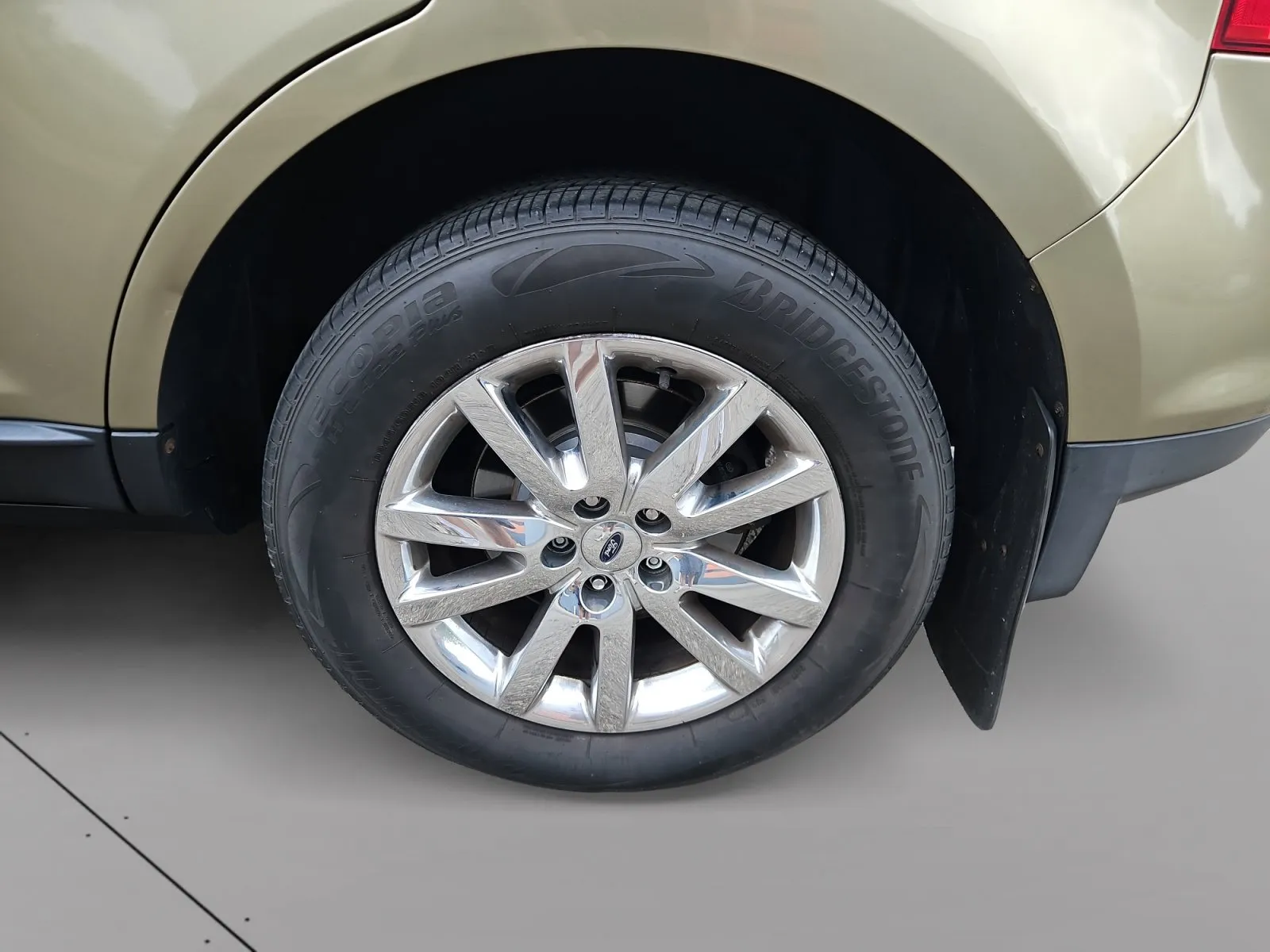 Ford Edge photo 15