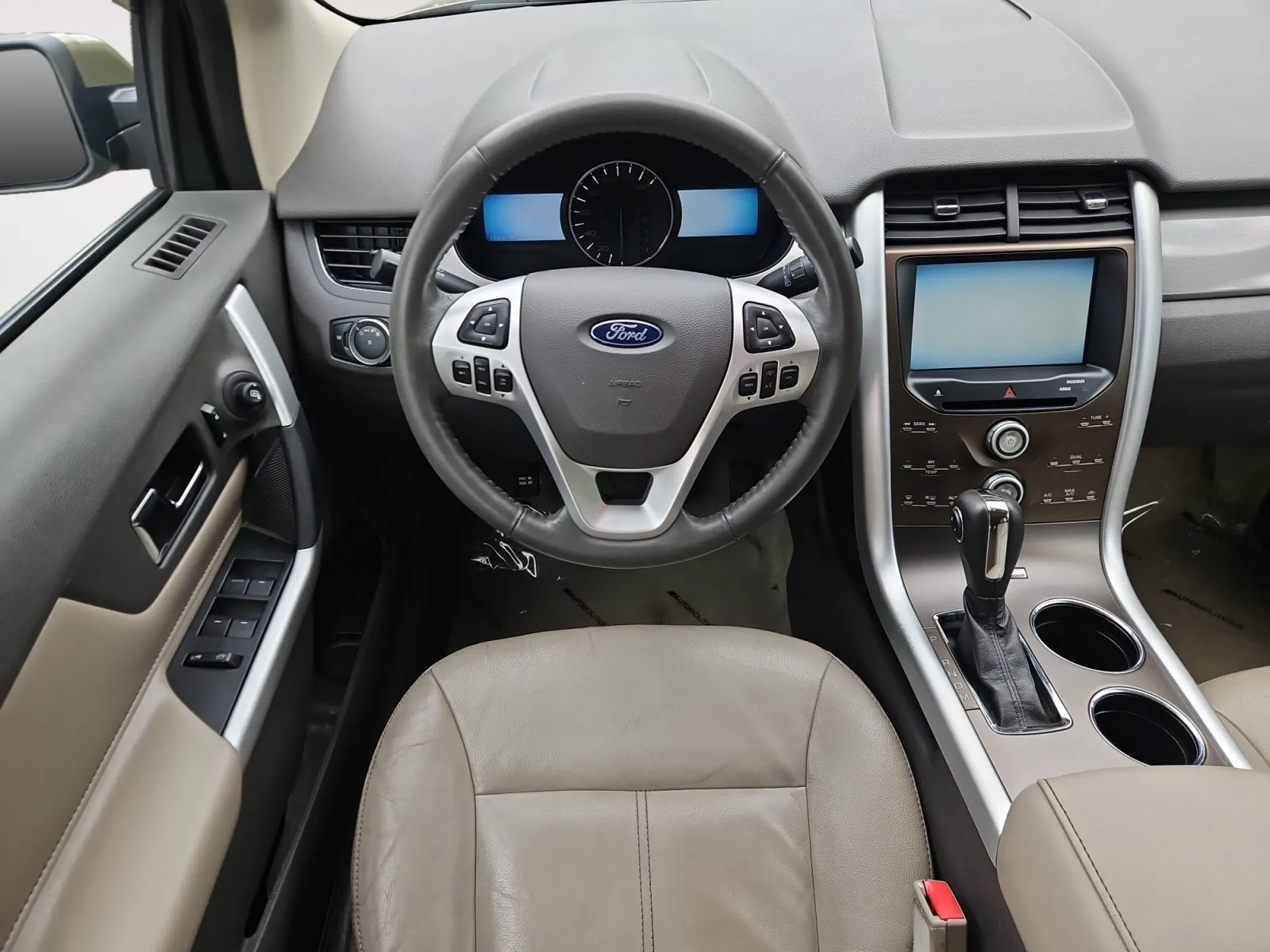 Ford Edge photo 10