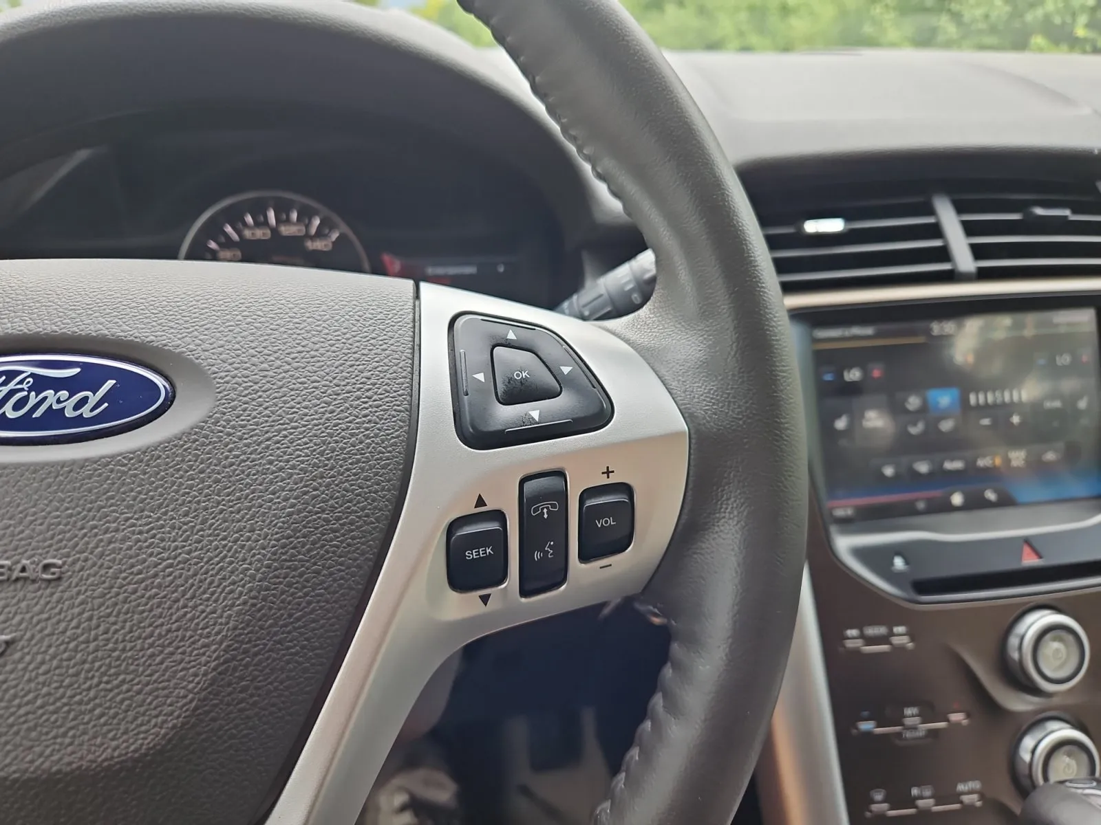 Ford Edge photo 24