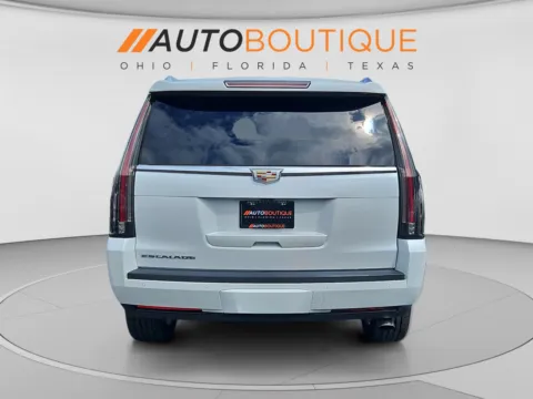 More photos of 2020 Cadillac Escalade Luxury at Auto Boutique Ohio, OH