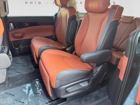 More photos of 2026 Kia Carnival SX Prestige at Auto Boutique Ohio, OH