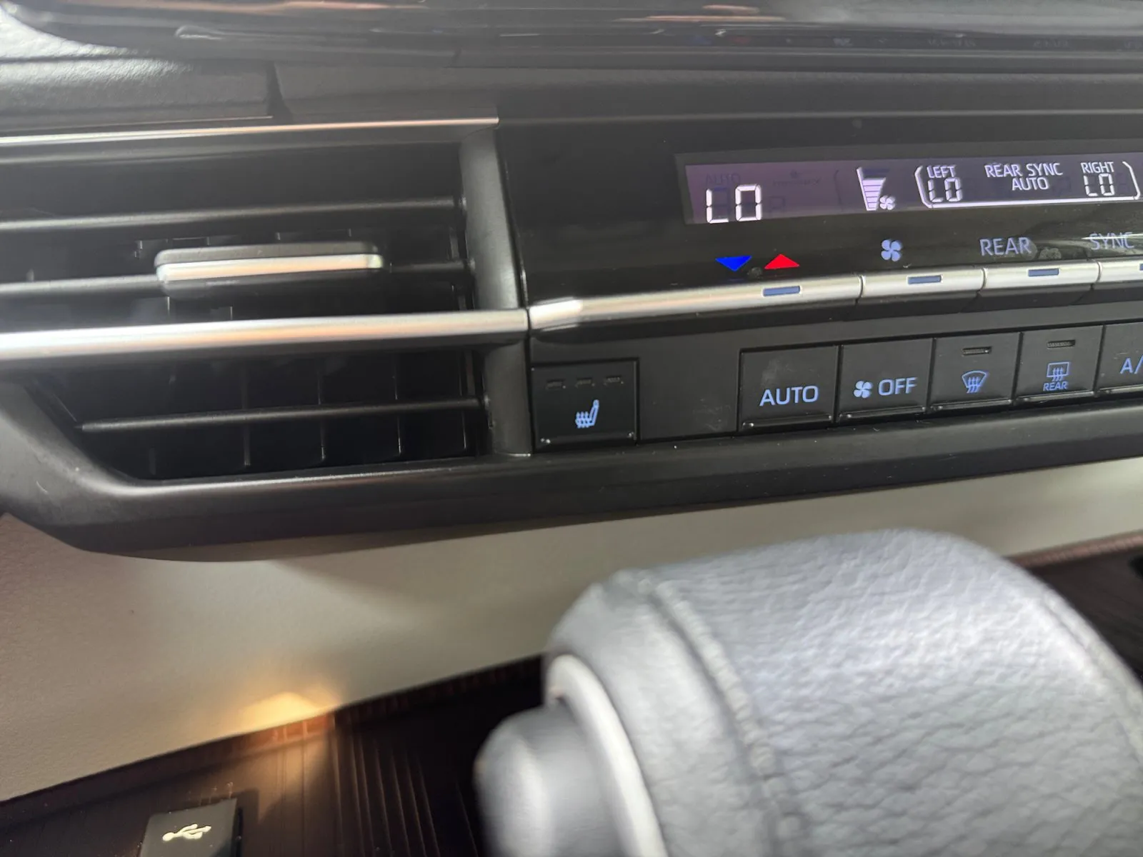 Toyota Sienna photo 21