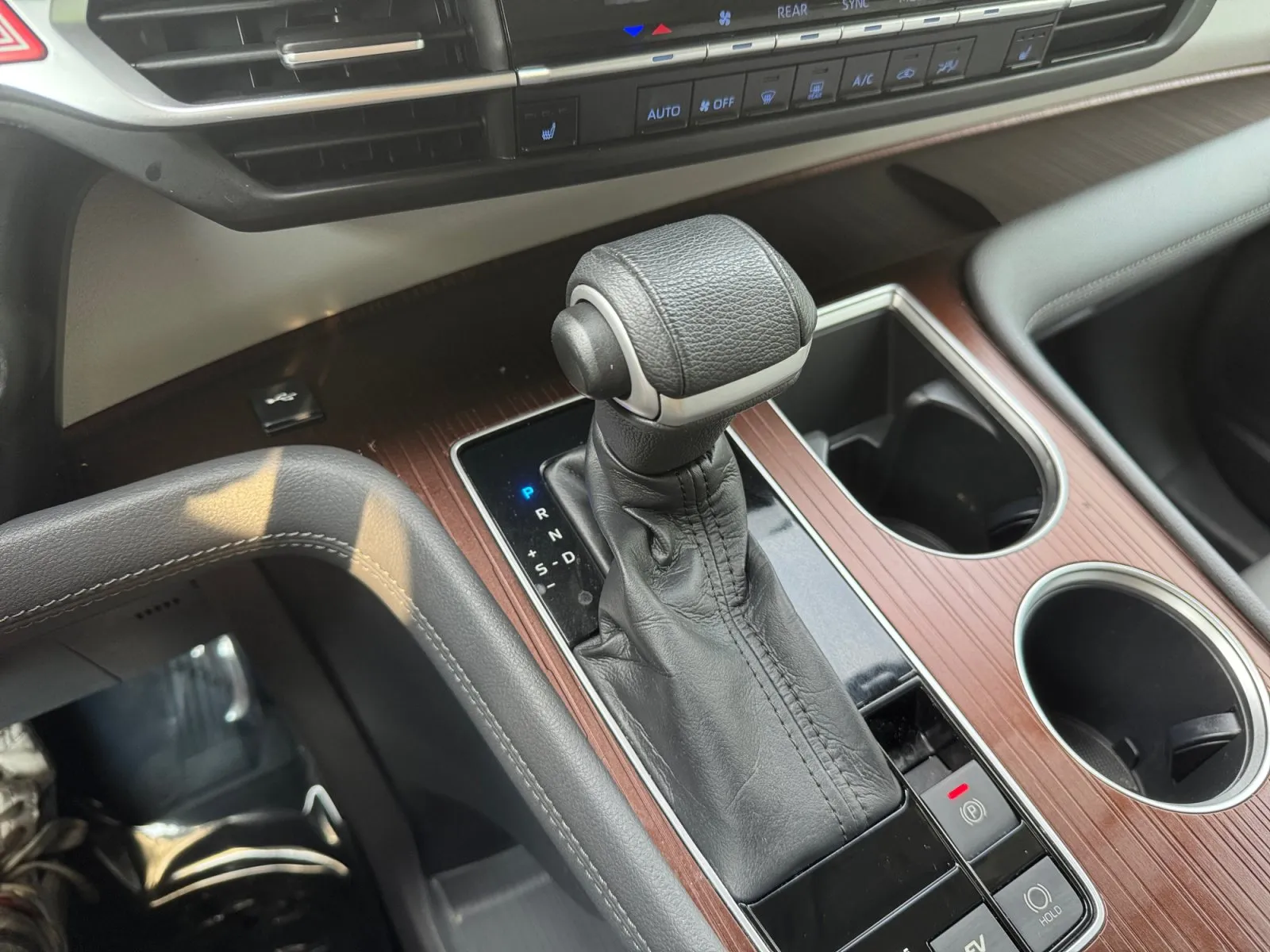 Toyota Sienna photo 23