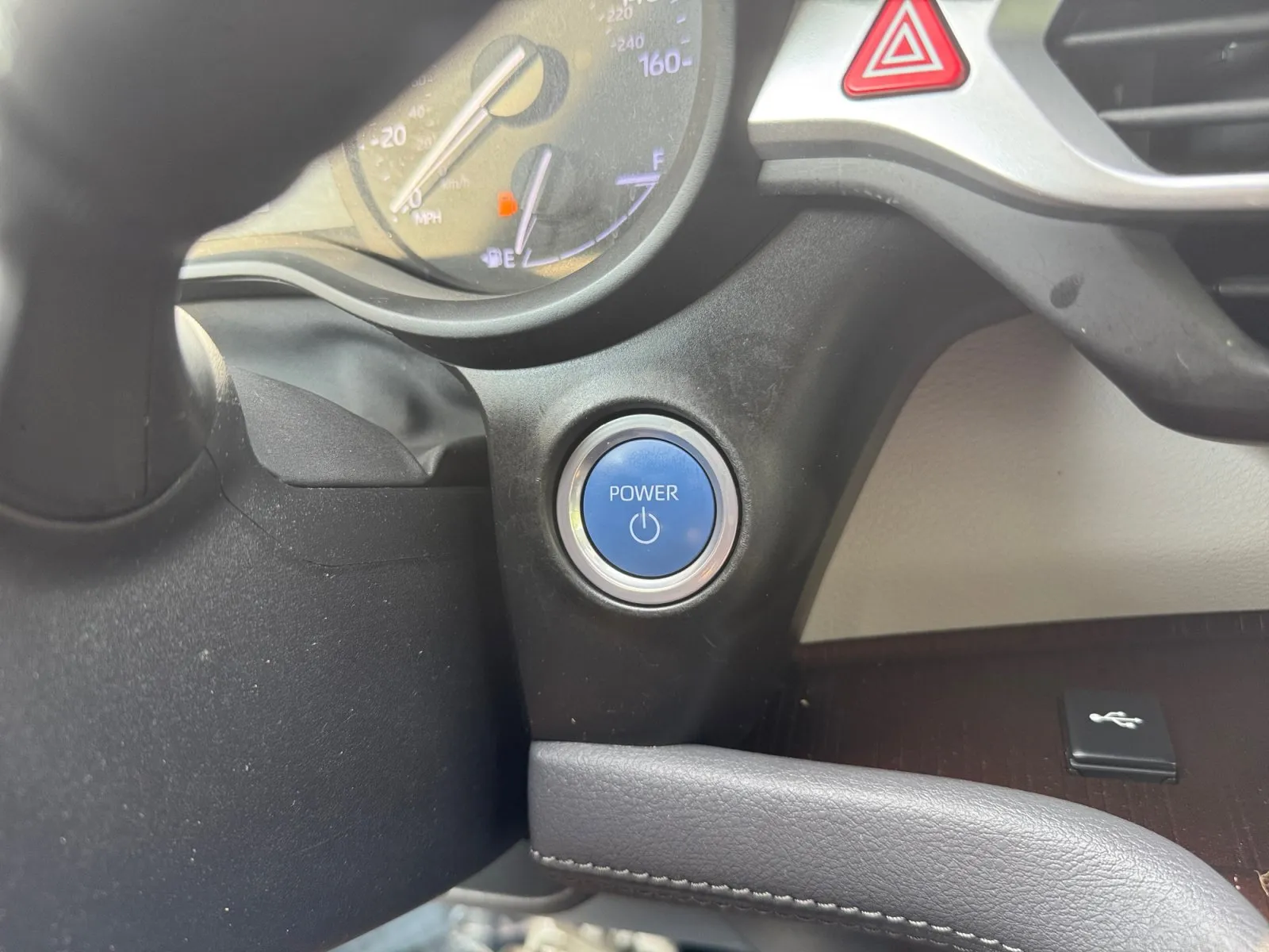 Toyota Sienna photo 22