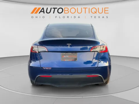 More photos of 2024 Tesla Model Y at Auto Boutique Ohio, OH