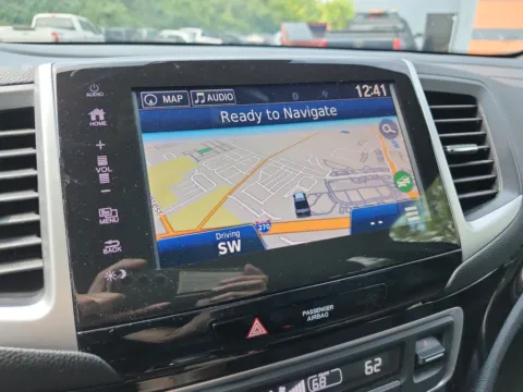 More photos of 2019 Honda Ridgeline Black Edition at Auto Boutique Ohio, OH