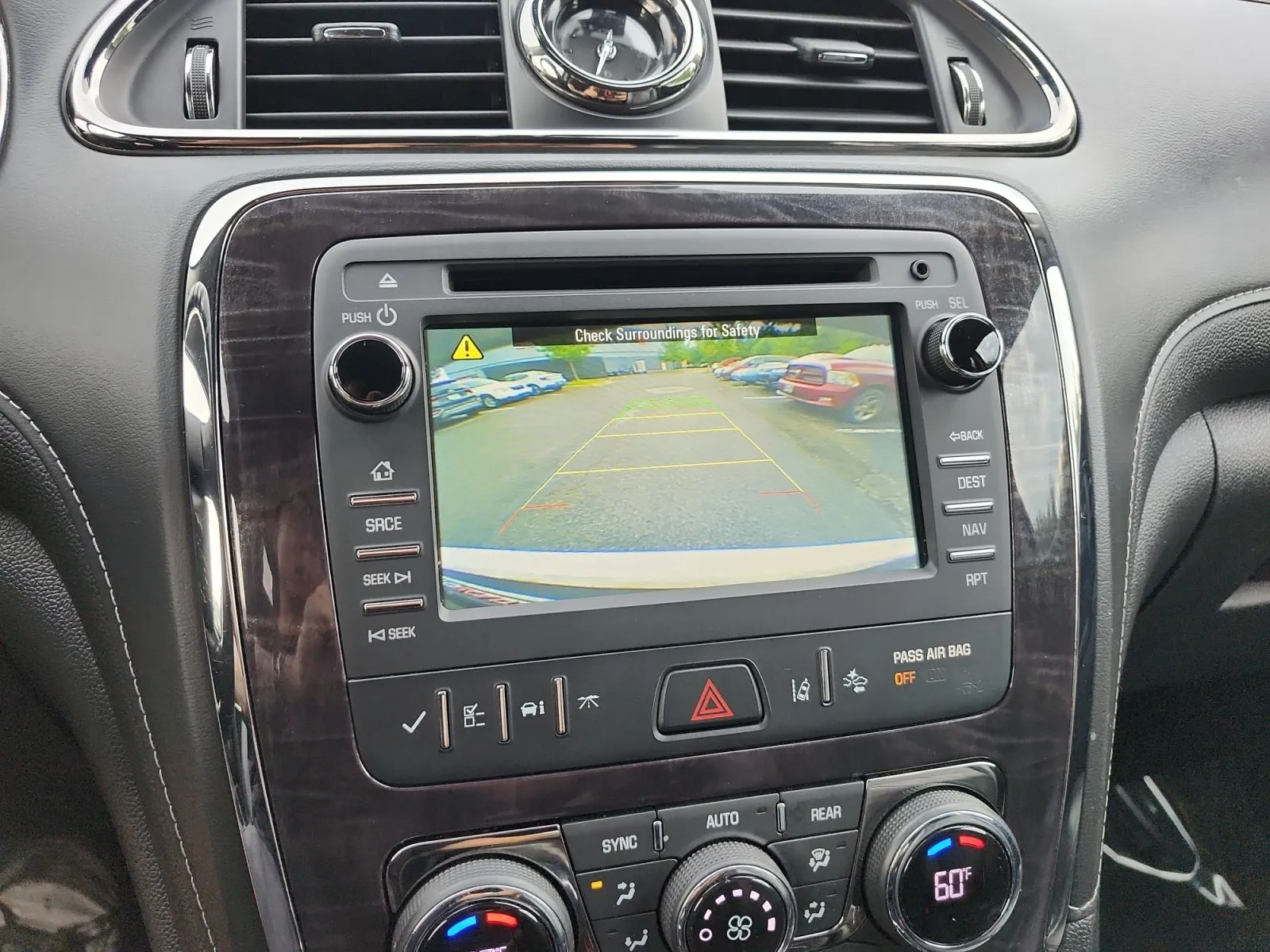 Buick Enclave photo 19