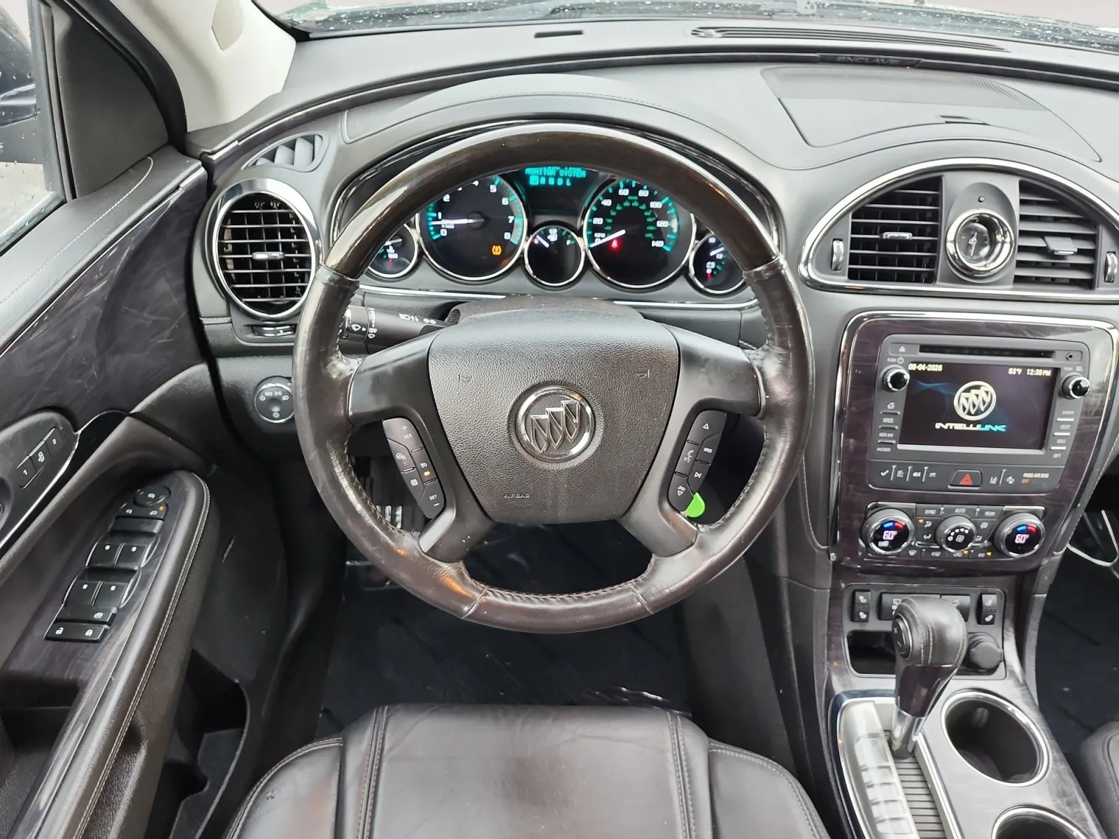 Buick Enclave photo 12