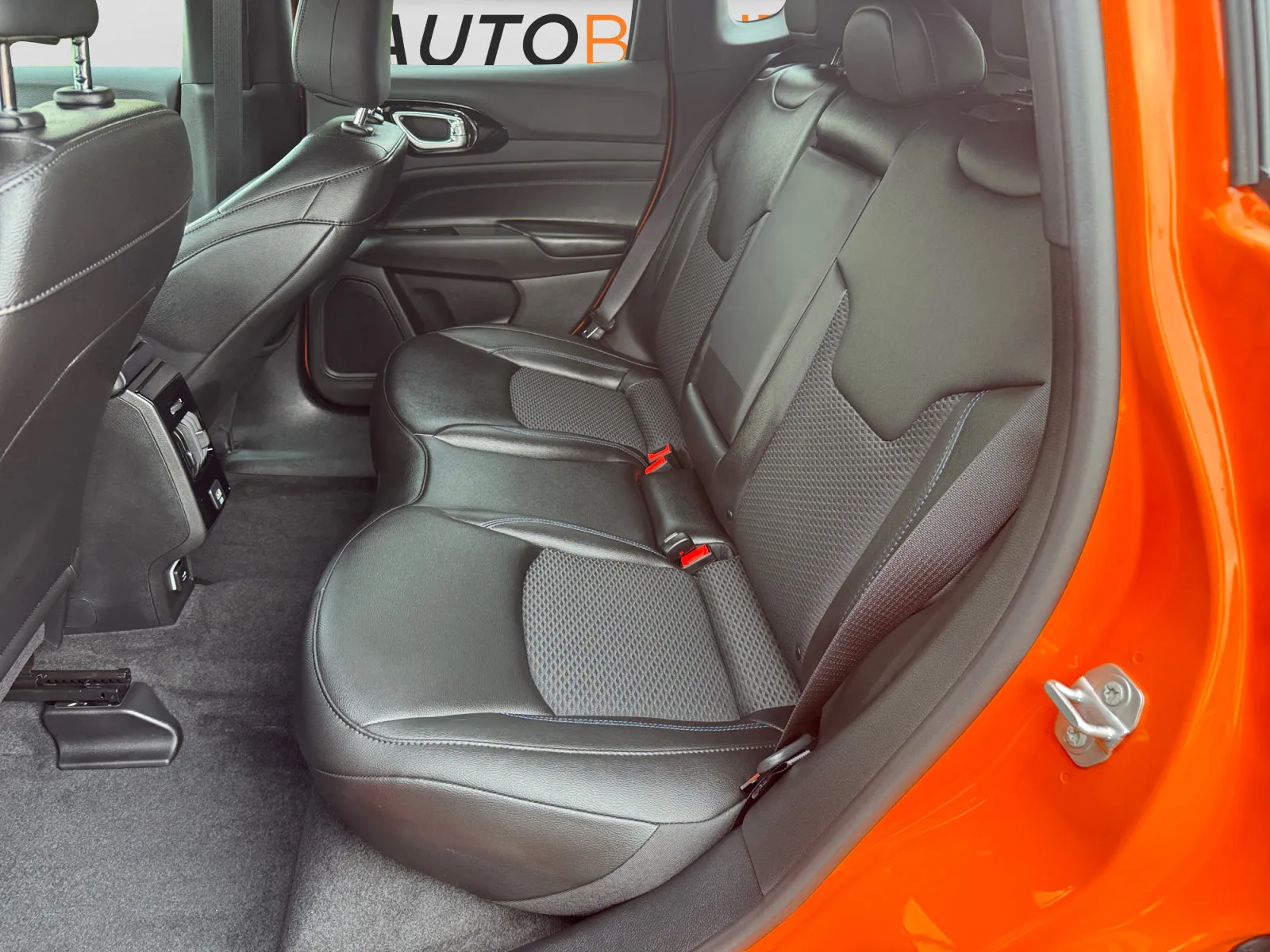 Jeep Compass photo 14