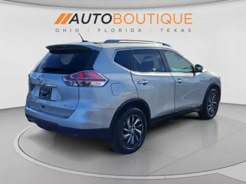 More photos of 2015 Nissan Rogue SL at Auto Boutique Ohio, OH