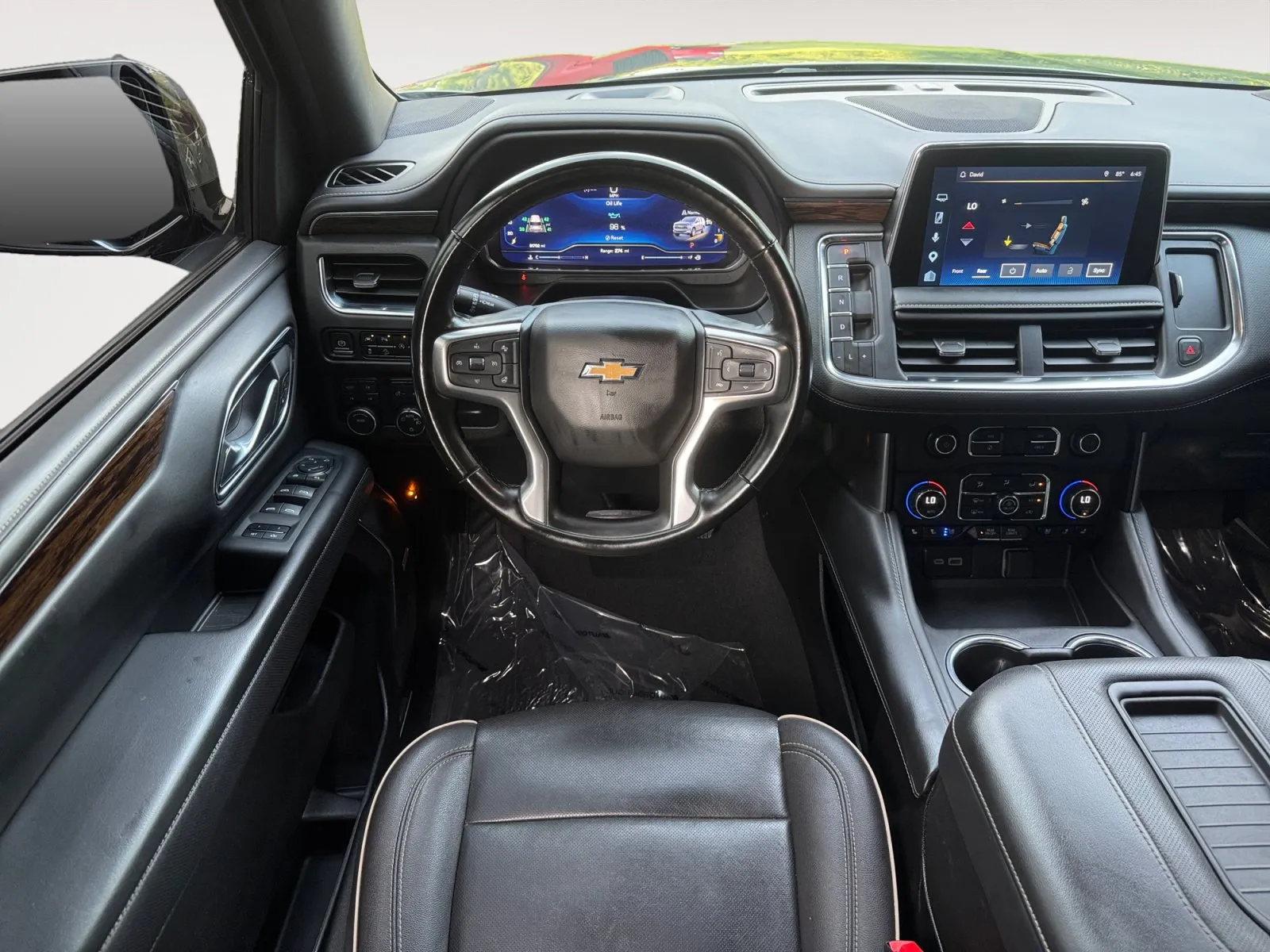 Chevrolet Suburban photo 10