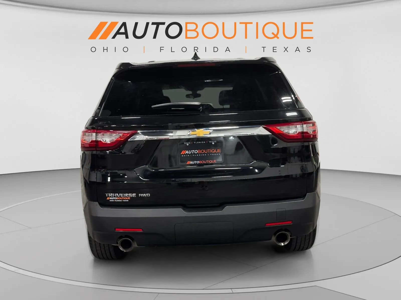 Chevrolet Traverse photo 4