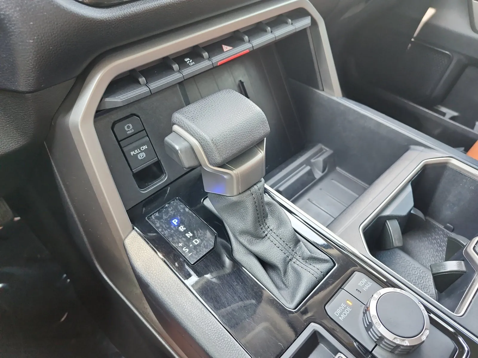 Toyota Tundra photo 22