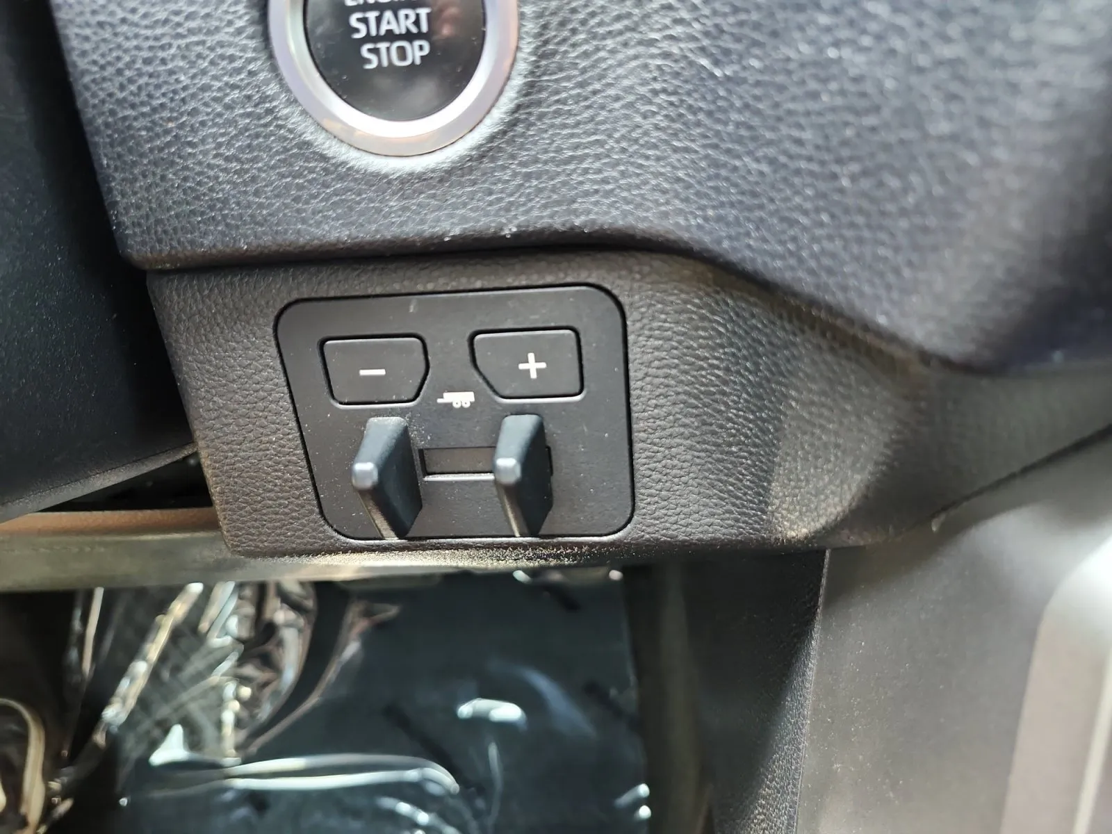 Toyota Tundra photo 21