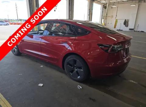 More photos of 2021 Tesla Model 3 Standard Range Plus at Auto Boutique Ohio, OH