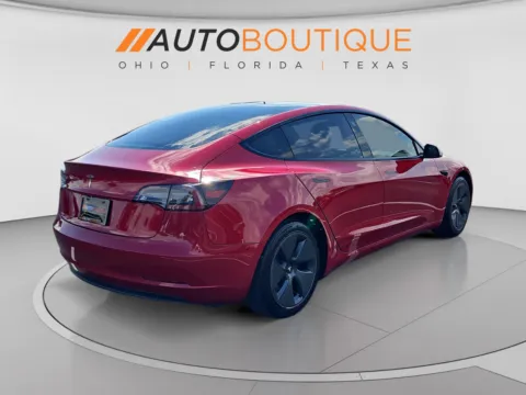 More photos of 2021 Tesla Model 3 Standard Range Plus at Auto Boutique Ohio, OH