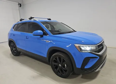 Another view of 2024 Volkswagen Taos SE for sale in Columbus, OH at Auto Boutique Ohio
