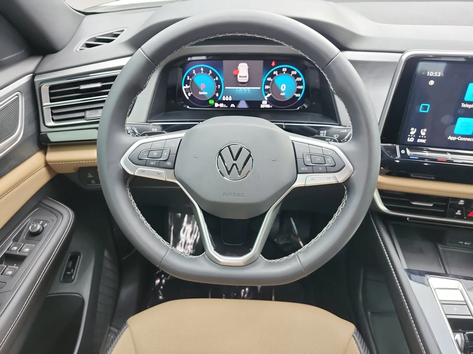 Volkswagen Atlas Cross Sport photo 13