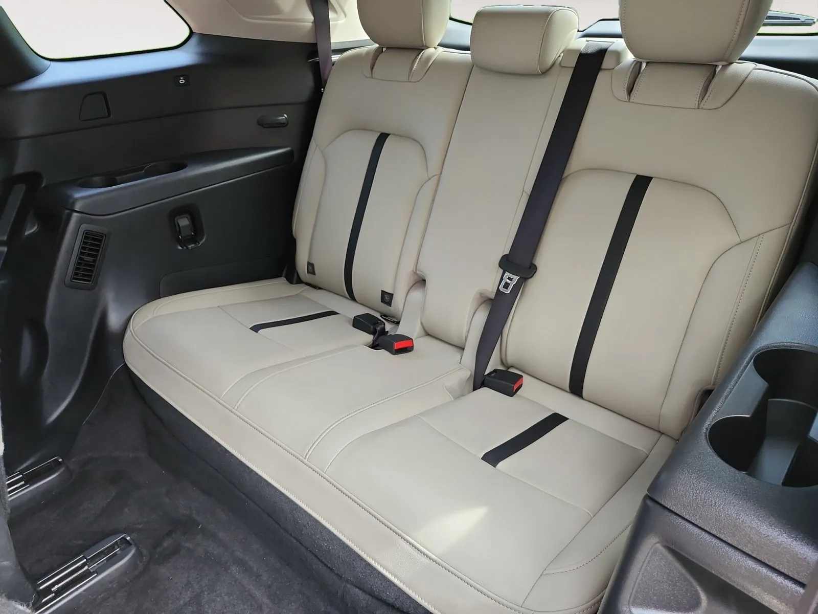 Mazda CX-90 photo 15