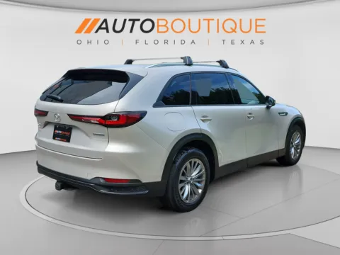 More photos of 2024 Mazda CX-90 PHEV Preferred at Auto Boutique Ohio, OH