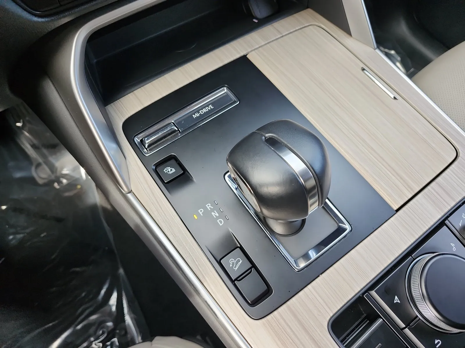 Mazda CX-90 photo 23