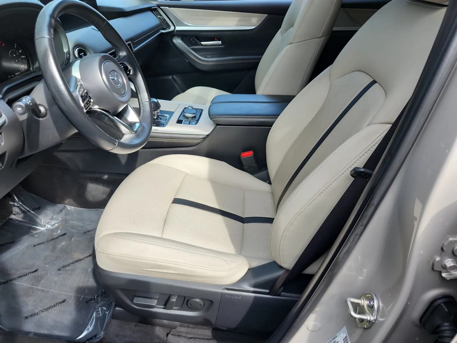Mazda CX-90 photo 9