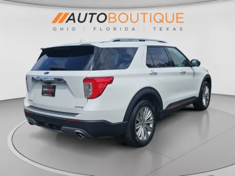 More photos of 2021 Ford Explorer Limited at Auto Boutique Ohio, OH