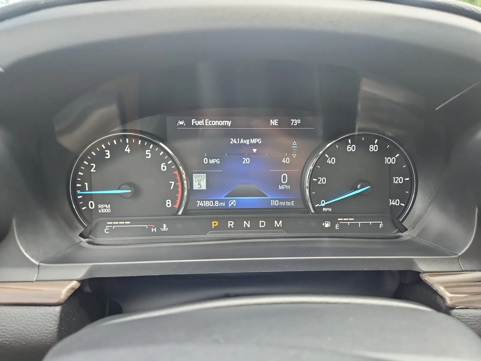 Ford Explorer photo 20